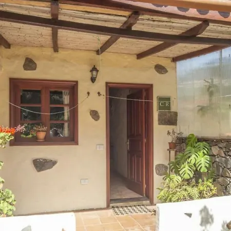 Canarian Country House El Laurel Moya * Moya (Cuenca)